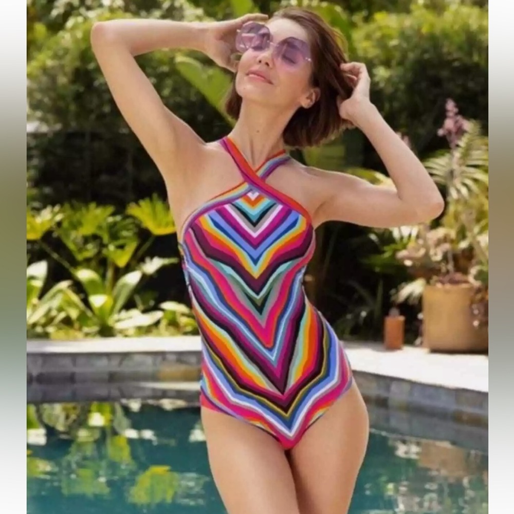 Trina Turk Stripe Louvre High Neck
Reversible One-Piece Swimsuit Size 10
